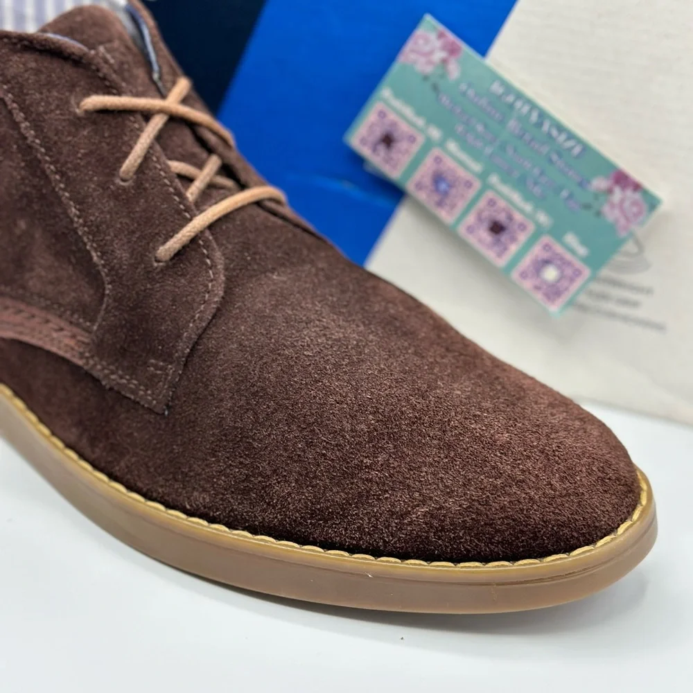 SPERRY‎ NEWMAN CHUKKAS